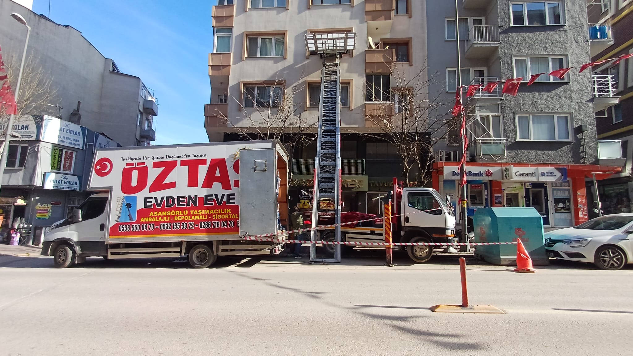 Bandırma asansörlü ev taşıma aracı